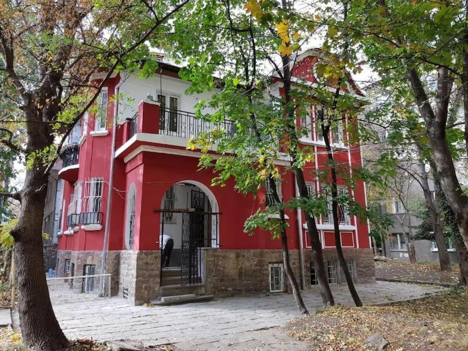 Apartment Center 2